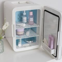 Flamingueo Grimmy Taşınabilir Aynalı ve Ledli Kozmetik Dolabı 10L