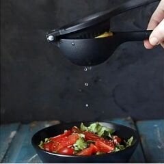 Kosova Siyah Döküm Limon Sıkacağı