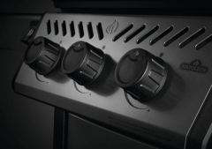 Napoleon Rogue 425 Gazlı Barbekü