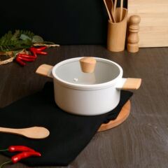 Belariva 22 Cm Kapaklı Beyaz Ahşap Saplı Derin Tencere