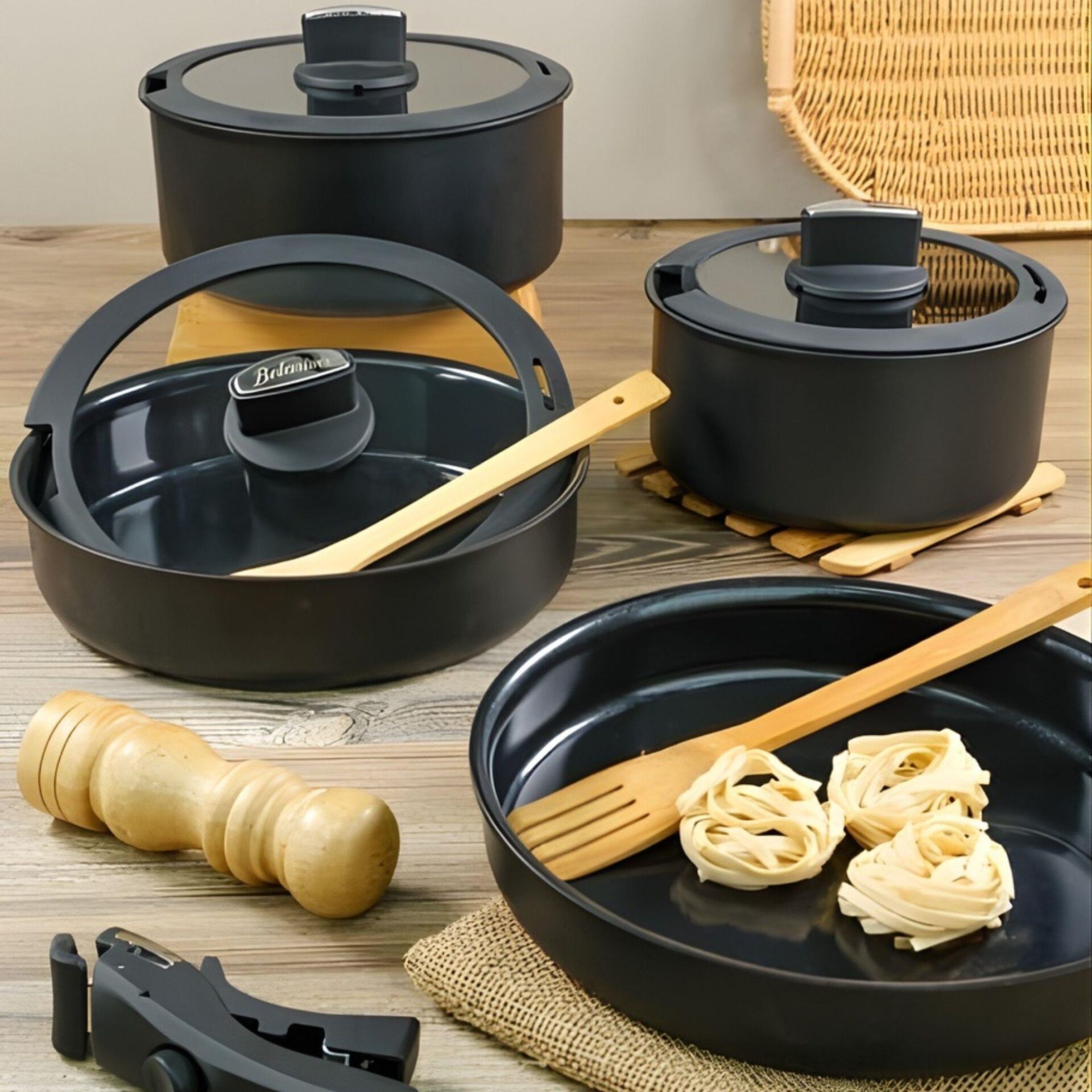 Belarıva Easy Cook Siyah 8 Parça Tencere Seti