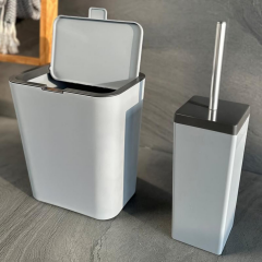 Flip 2'li Banyo Seti Gri ile Modern ve Düzenli Banyo Alanı